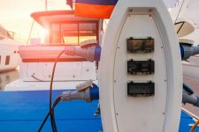 7-Benefits-of-Electric-Boats-plycmjik86aaqnihu775x2b943fcu2vhhusln9vf9a
